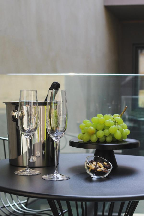 Nikiou Suites Luxury Residence أثينا المظهر الخارجي الصورة